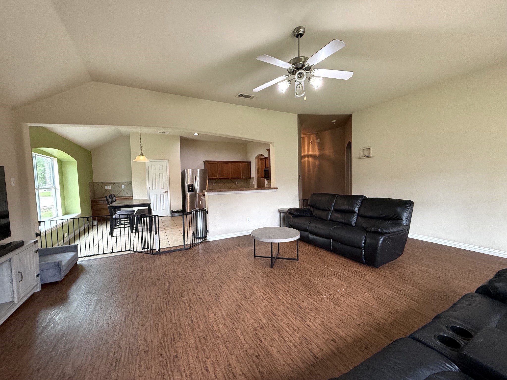 2440 Walker Street Grand Prairie TX 75052