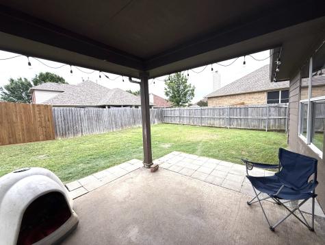 2440 Walker Street Grand Prairie TX 75052