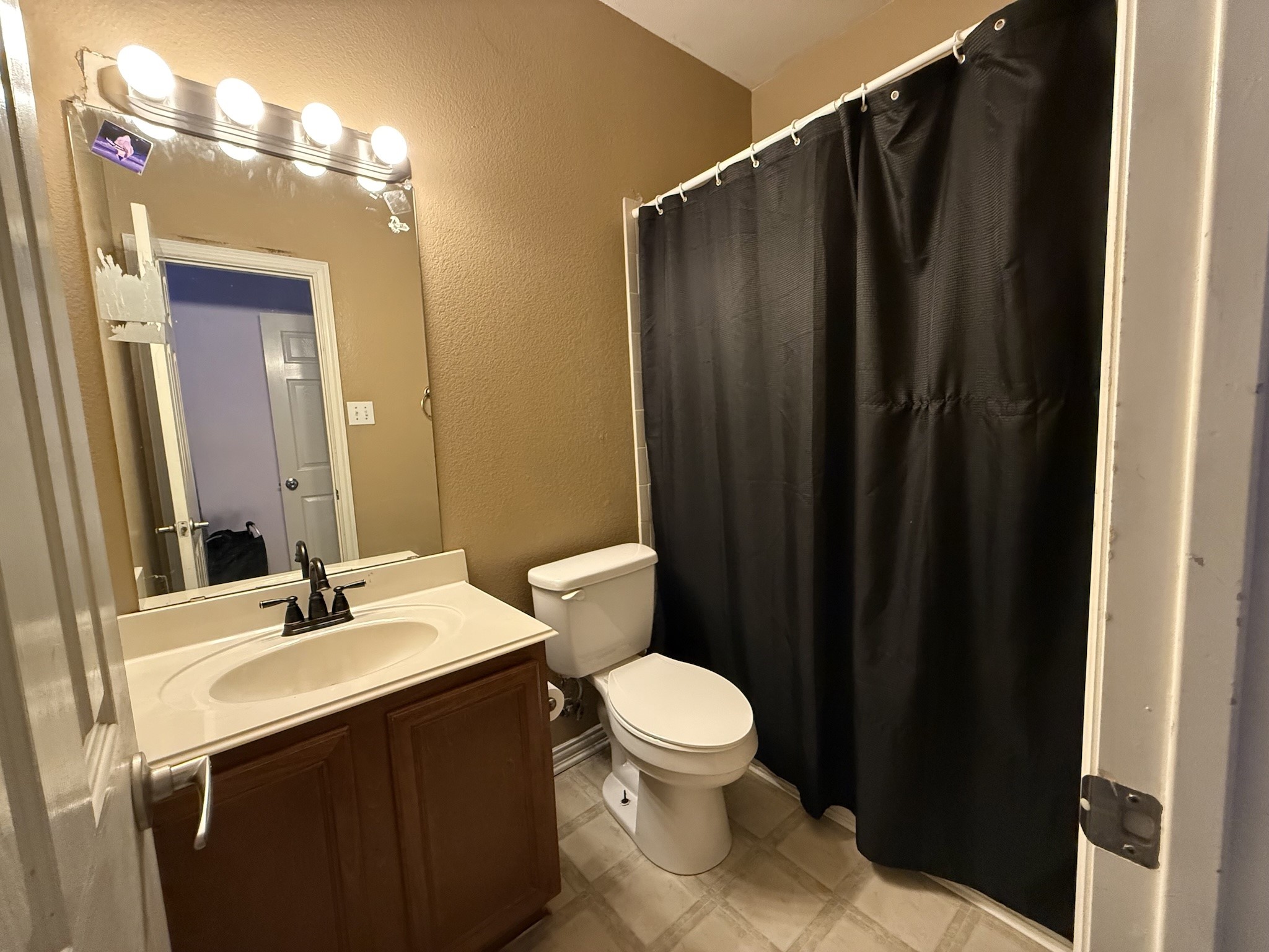 2440 Walker Street Grand Prairie TX 75052