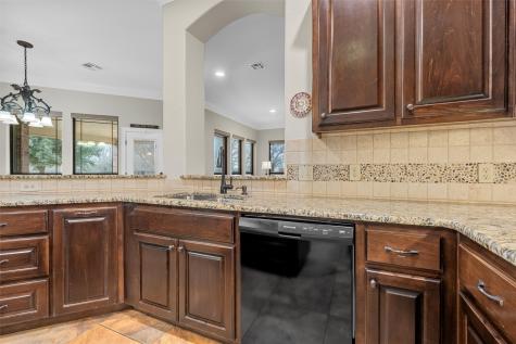 380 N Quail Run Drive West TX 76691