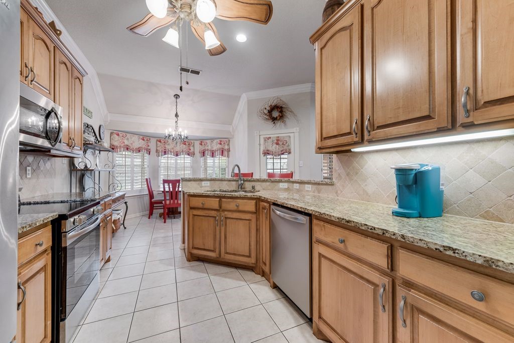 1825 Callender Hill Road Mansfield TX 76063