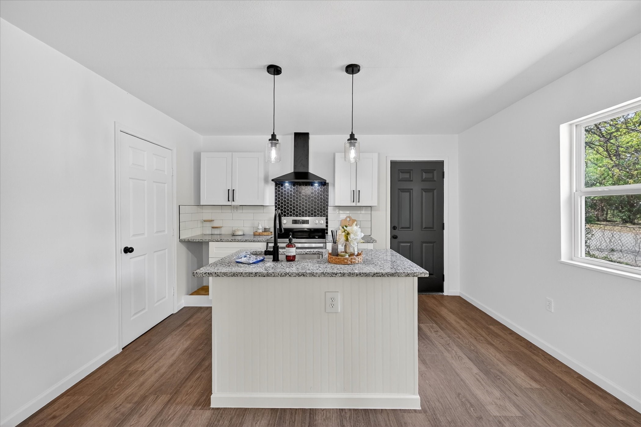 3500 Baylor Fort Worth TX 76119