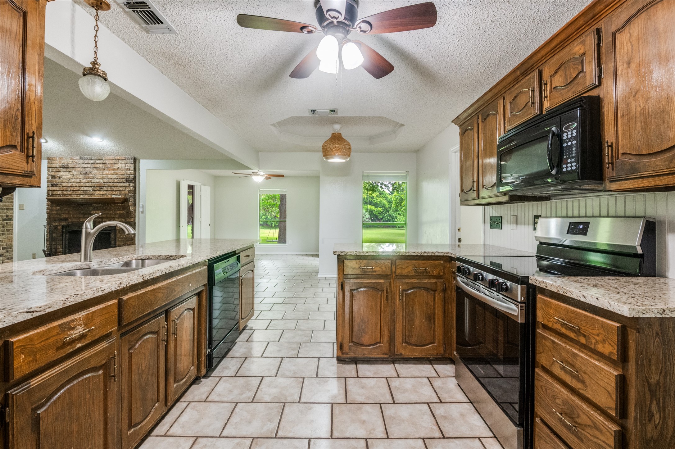3470 Oak Tree Lane Midlothian TX 76065