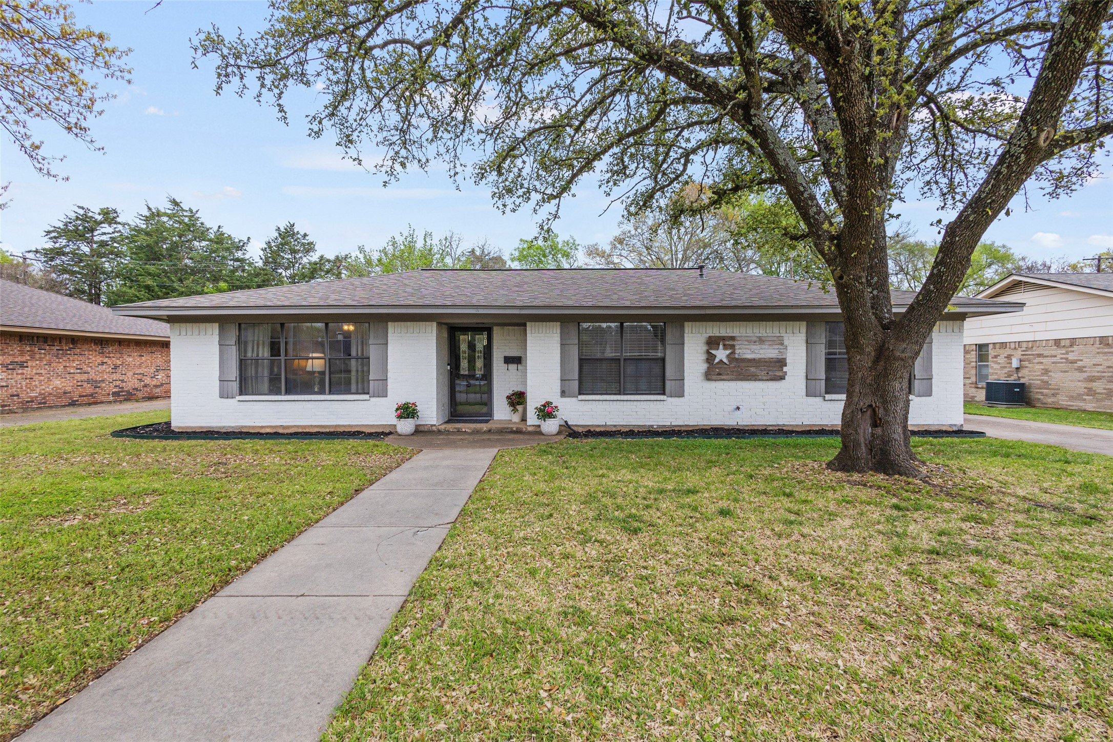 801 Wes Michael Road Bonham TX 75418