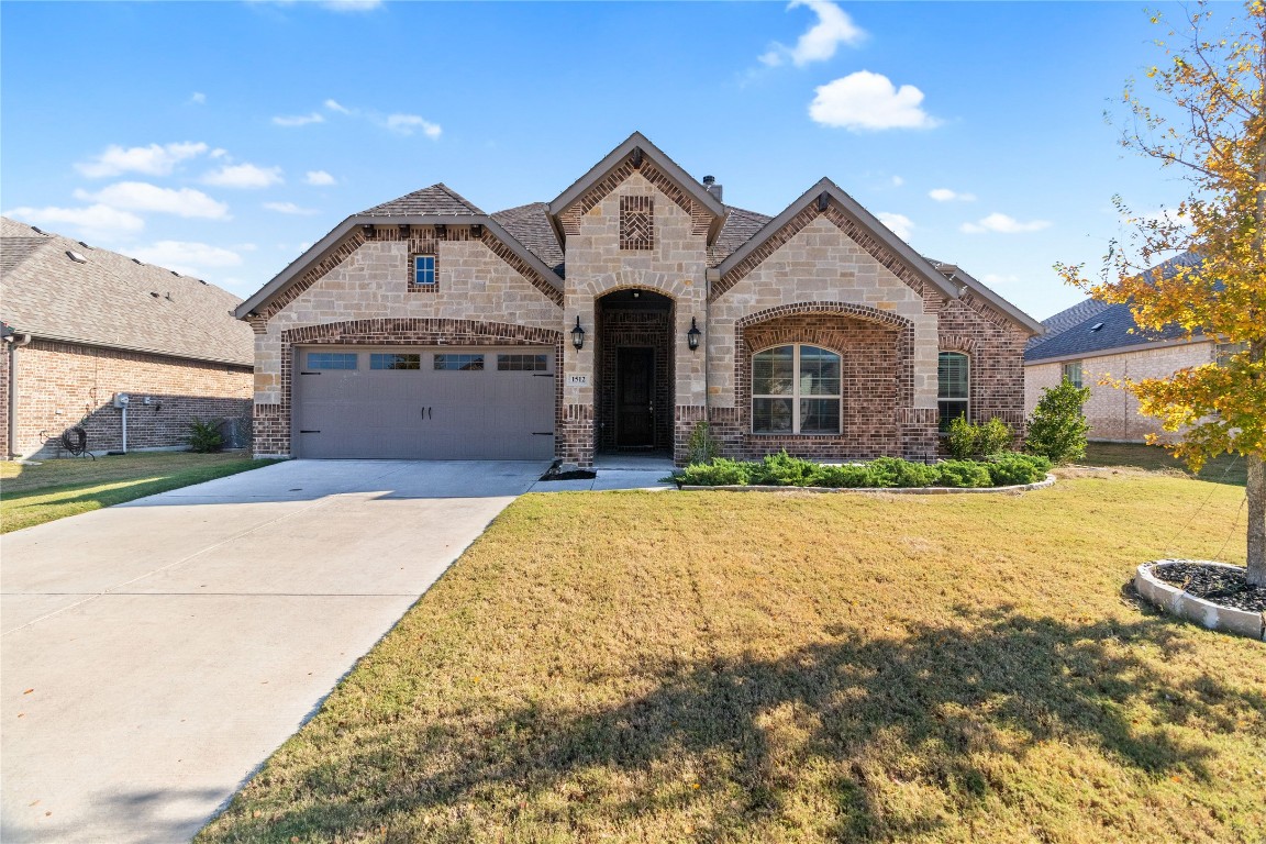 1512 Van Buren Court Waxahachie TX 75165