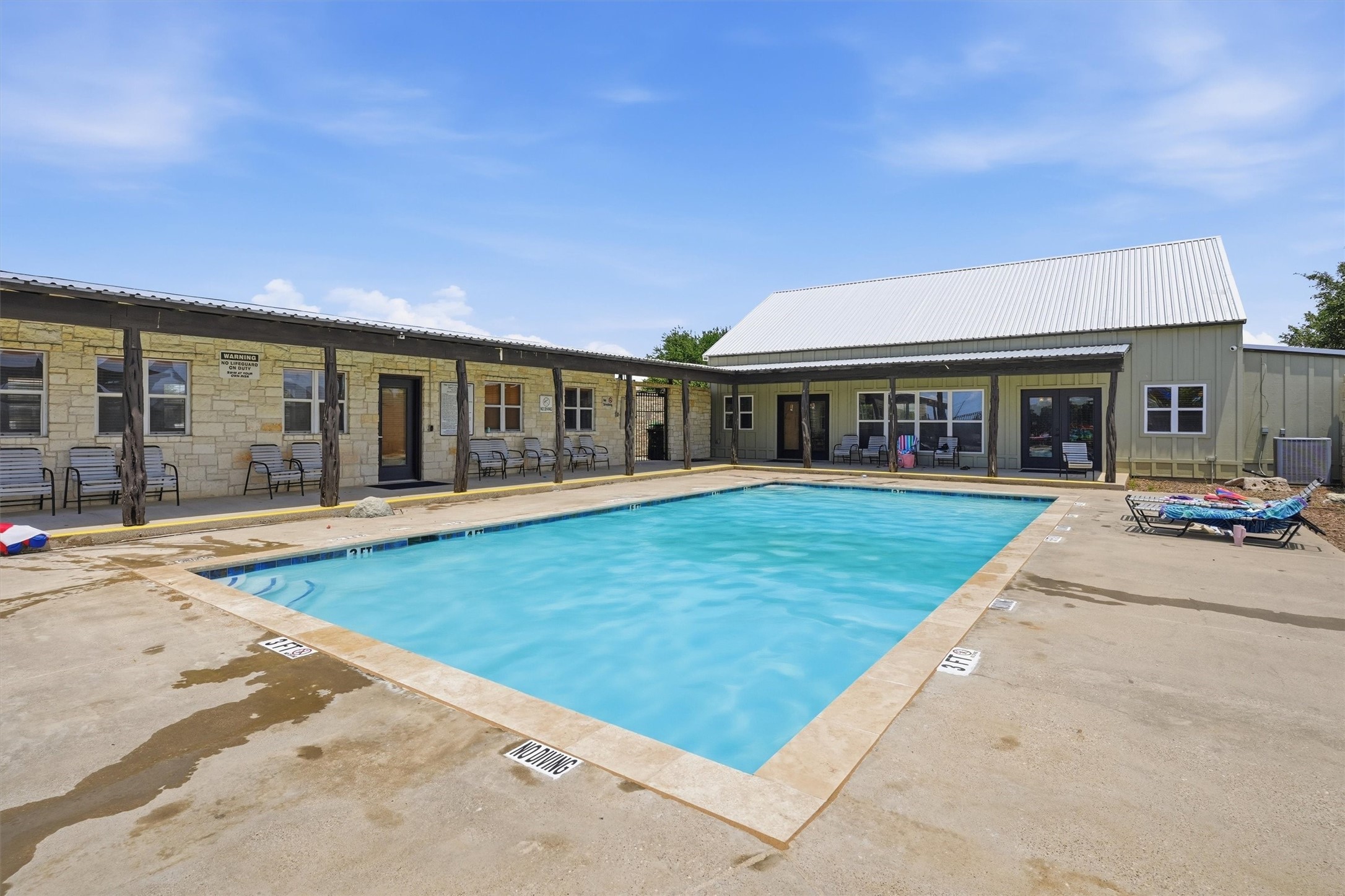 161 Dodge City Trail Newark TX 76071