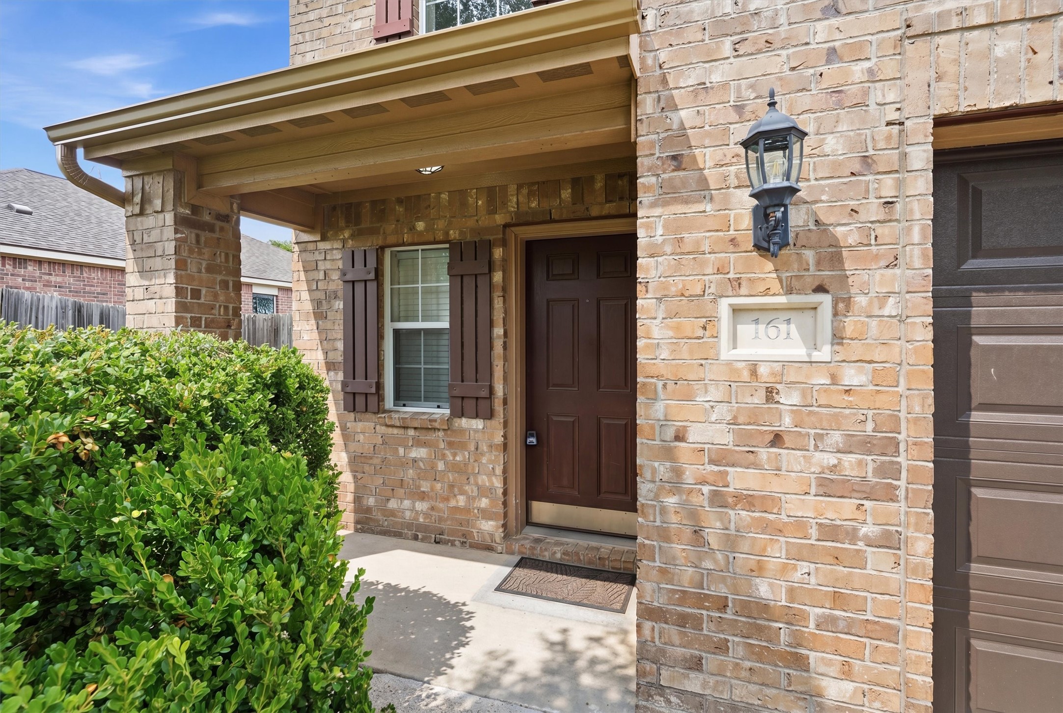 161 Dodge City Trail Newark TX 76071