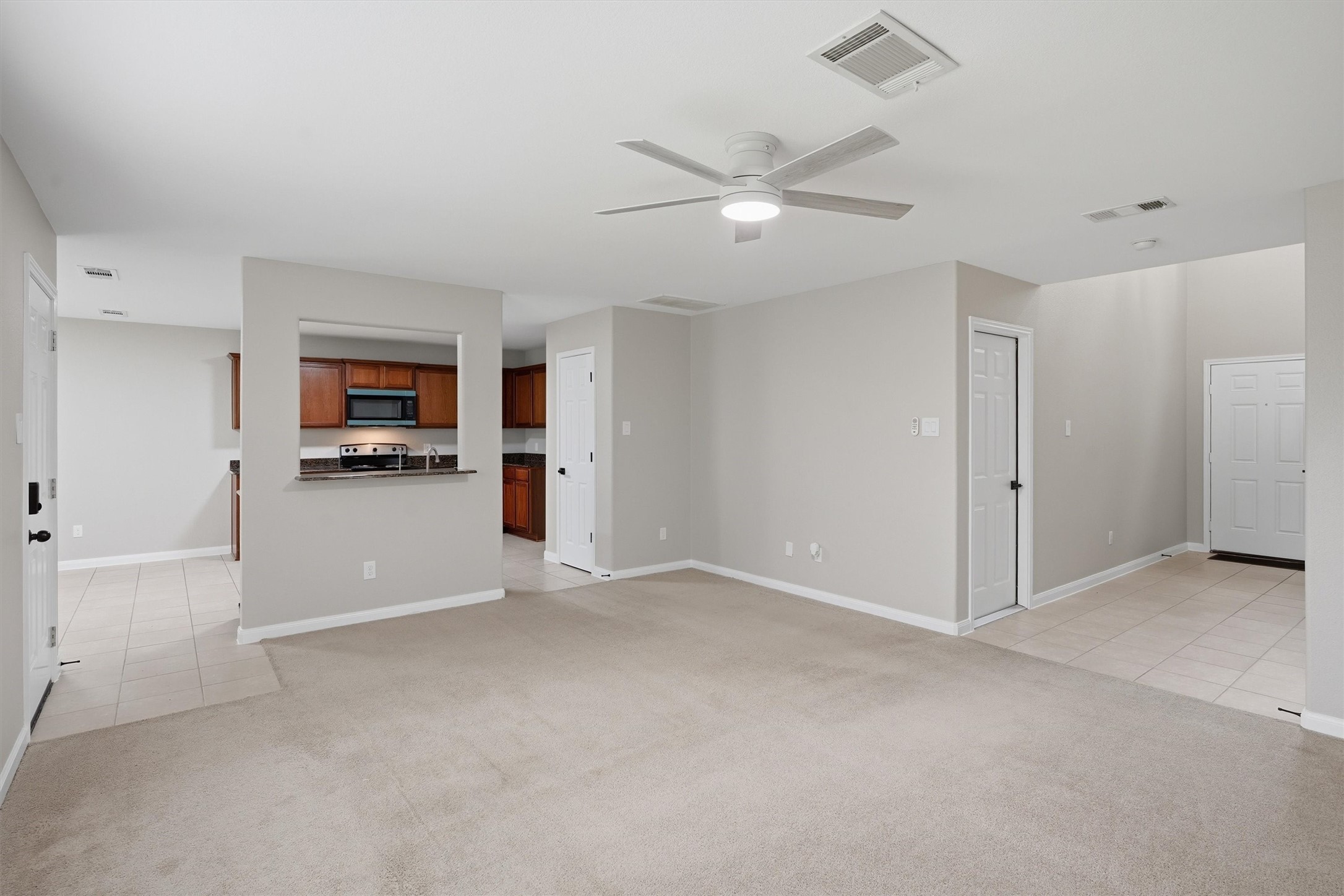 161 Dodge City Trail Newark TX 76071