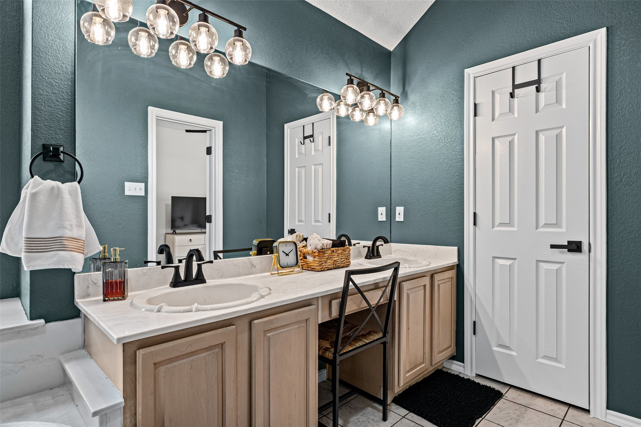 1526 Shadow Run Weatherford TX 76086
