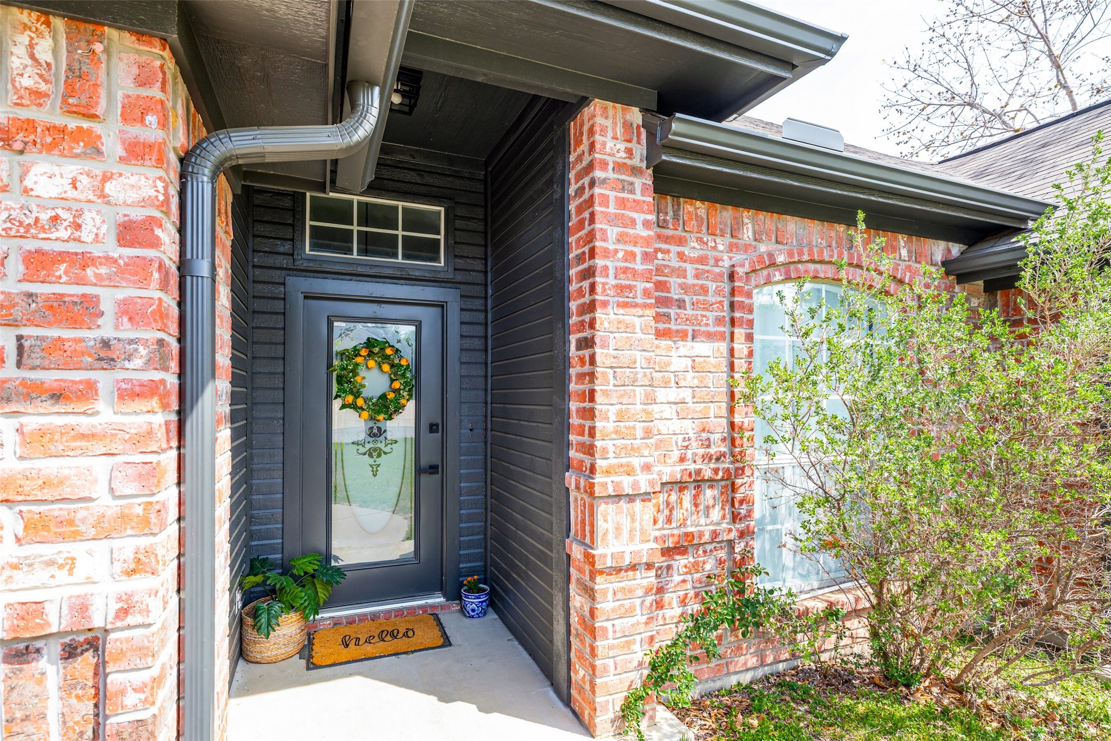 1526 Shadow Run Weatherford TX 76086