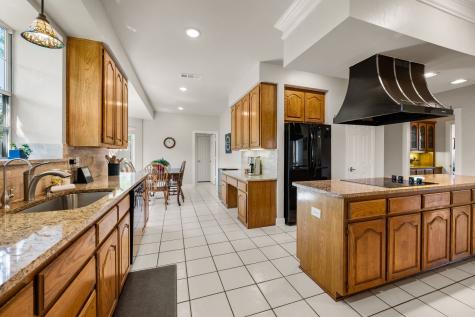 2332 Lakeway Terrace Flower Mound TX 75028
