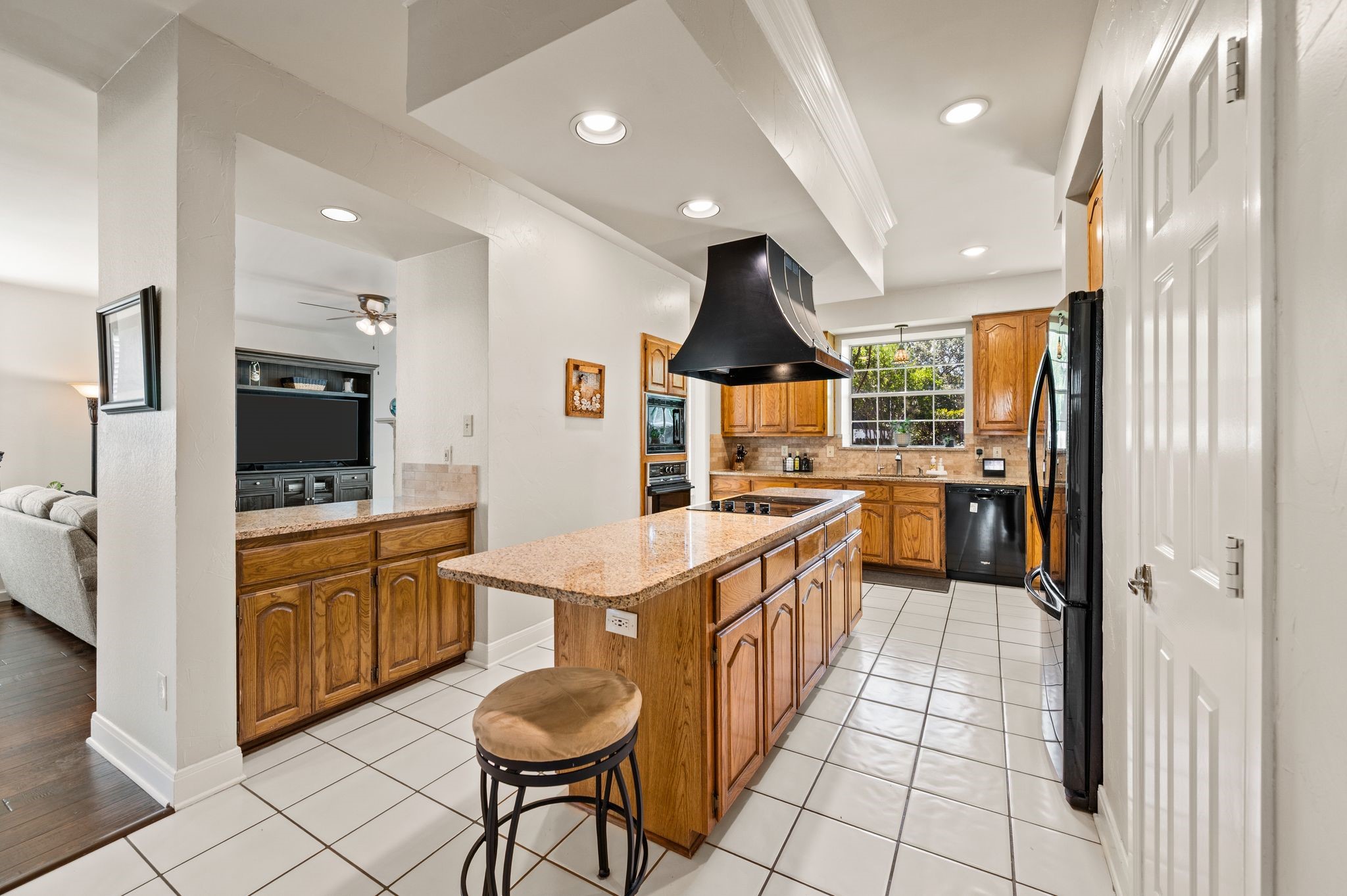 2332 Lakeway Terrace Flower Mound TX 75028