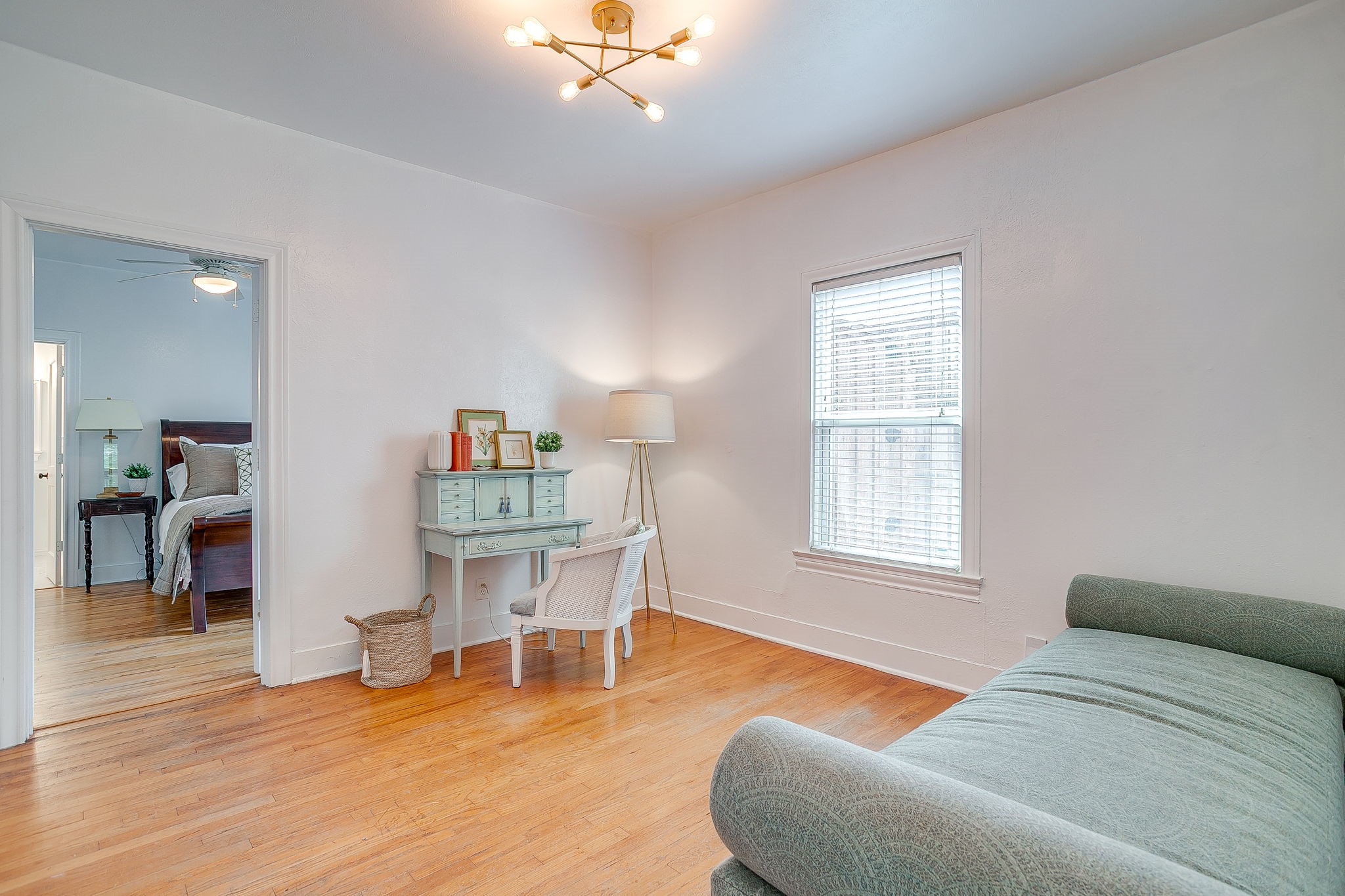 5613 Pershing Avenue Fort Worth TX 76107