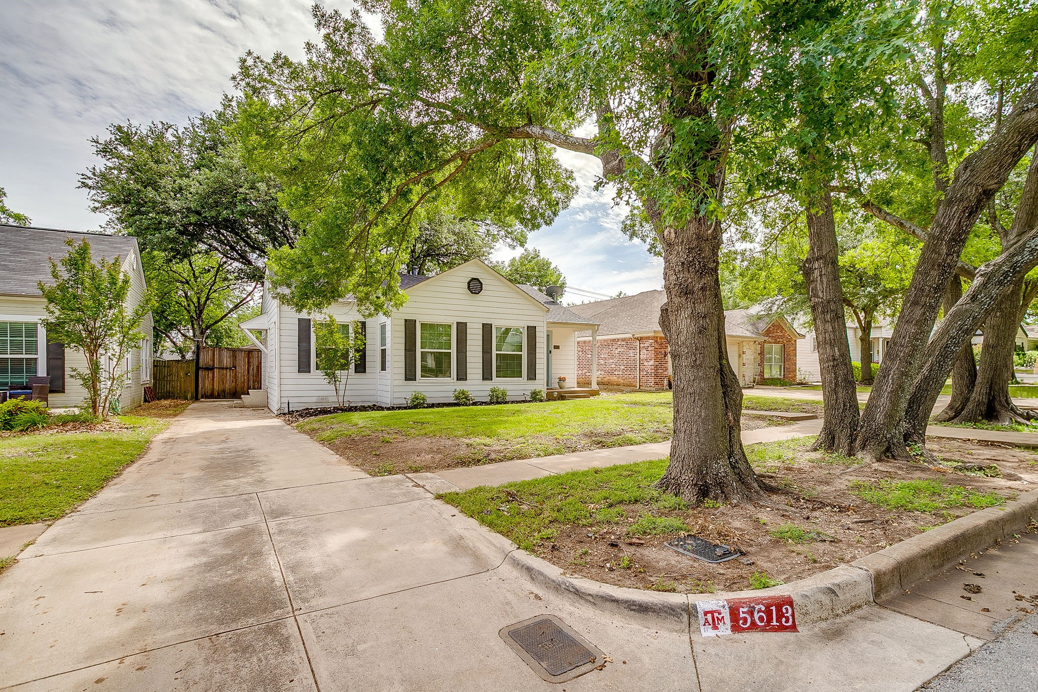 5613 Pershing Avenue Fort Worth TX 76107