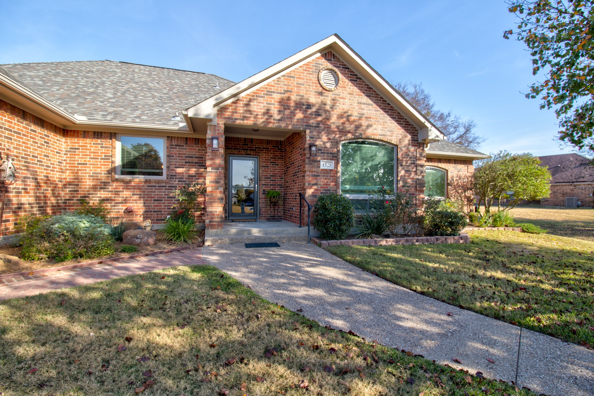 1321 Kiowa Drive E Lake Kiowa TX 76240