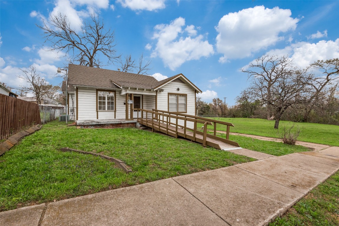 1435 E Louisiana Avenue Dallas TX 75216