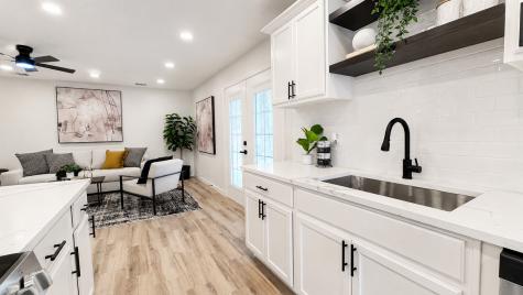 9815 Sophora Circle Dallas TX 75249