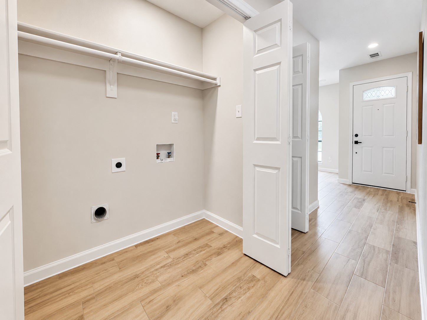 9815 Sophora Circle Dallas TX 75249