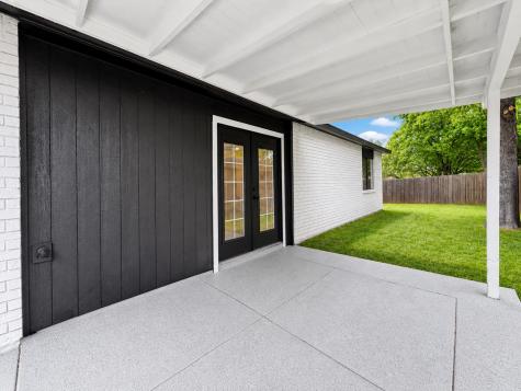 9815 Sophora Circle Dallas TX 75249