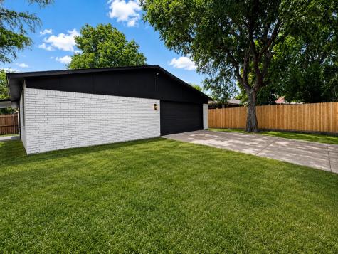9815 Sophora Circle Dallas TX 75249