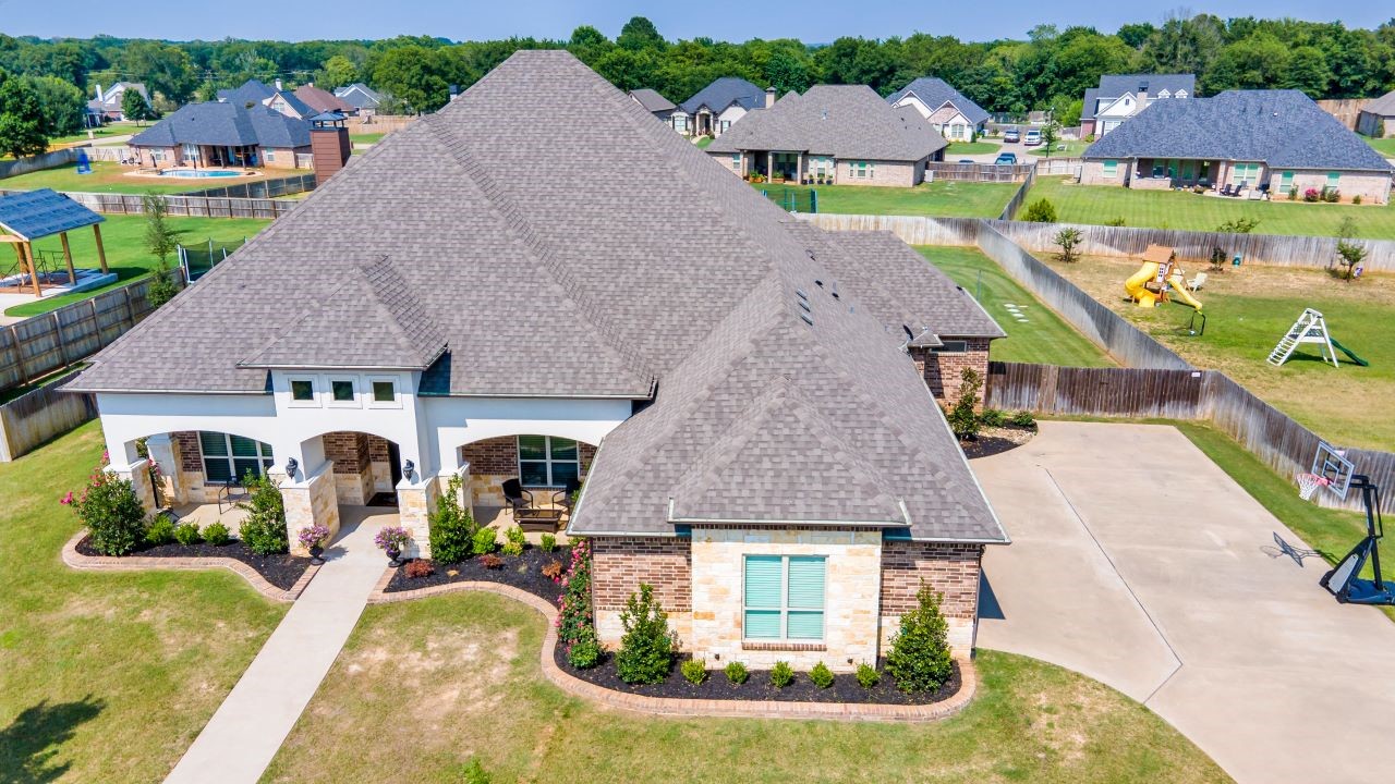 220 Essex Bullard TX 75757