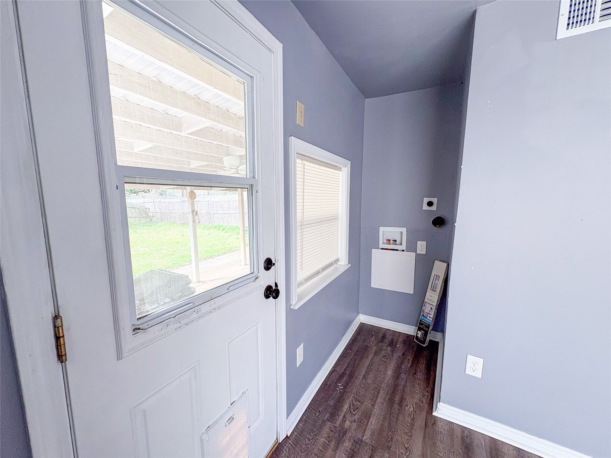 528 W Florence Denison TX 75020