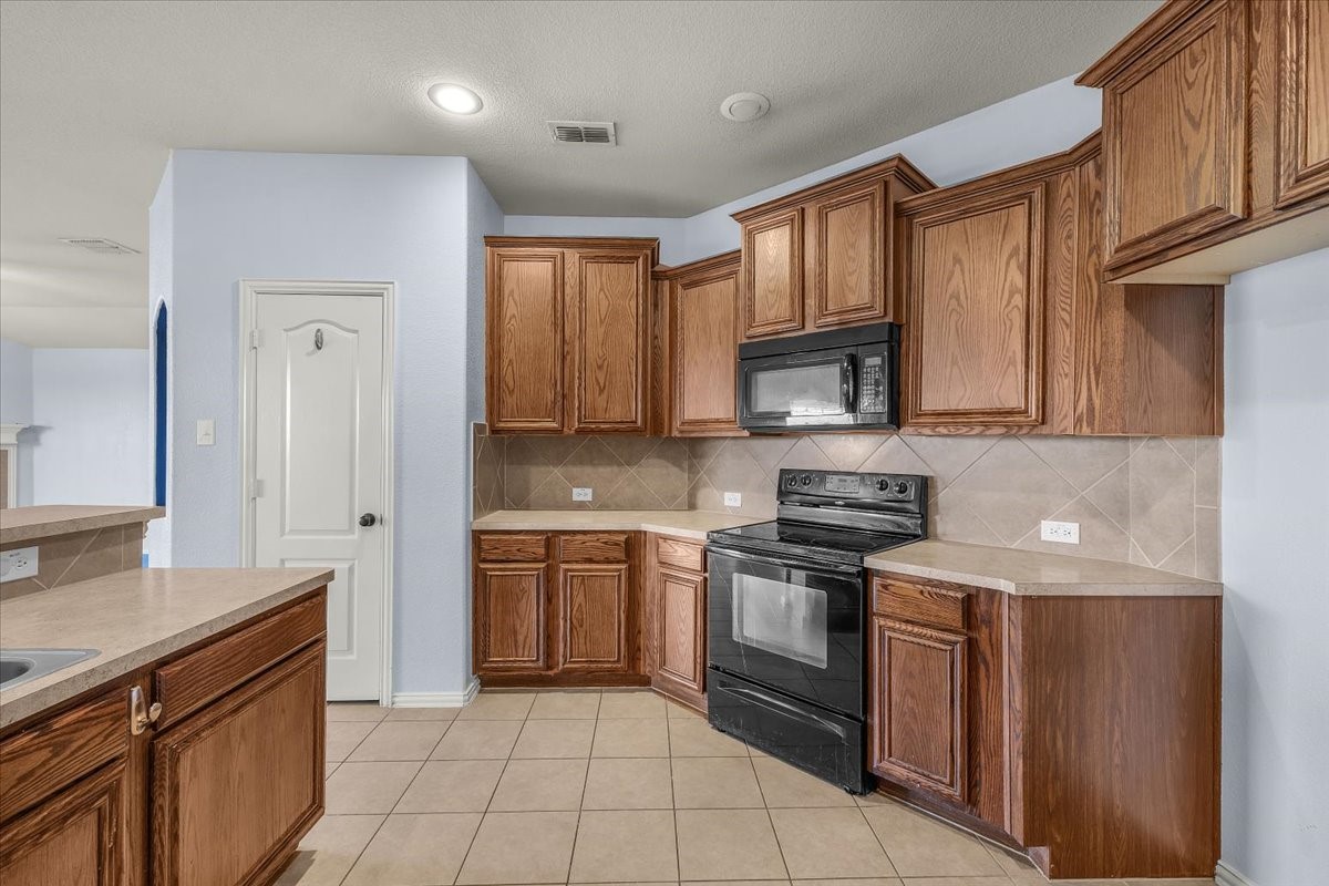 1536 Salado Trail Weatherford TX 76087