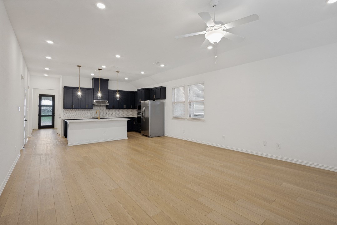 2105 N Washington Street Princeton TX 75407