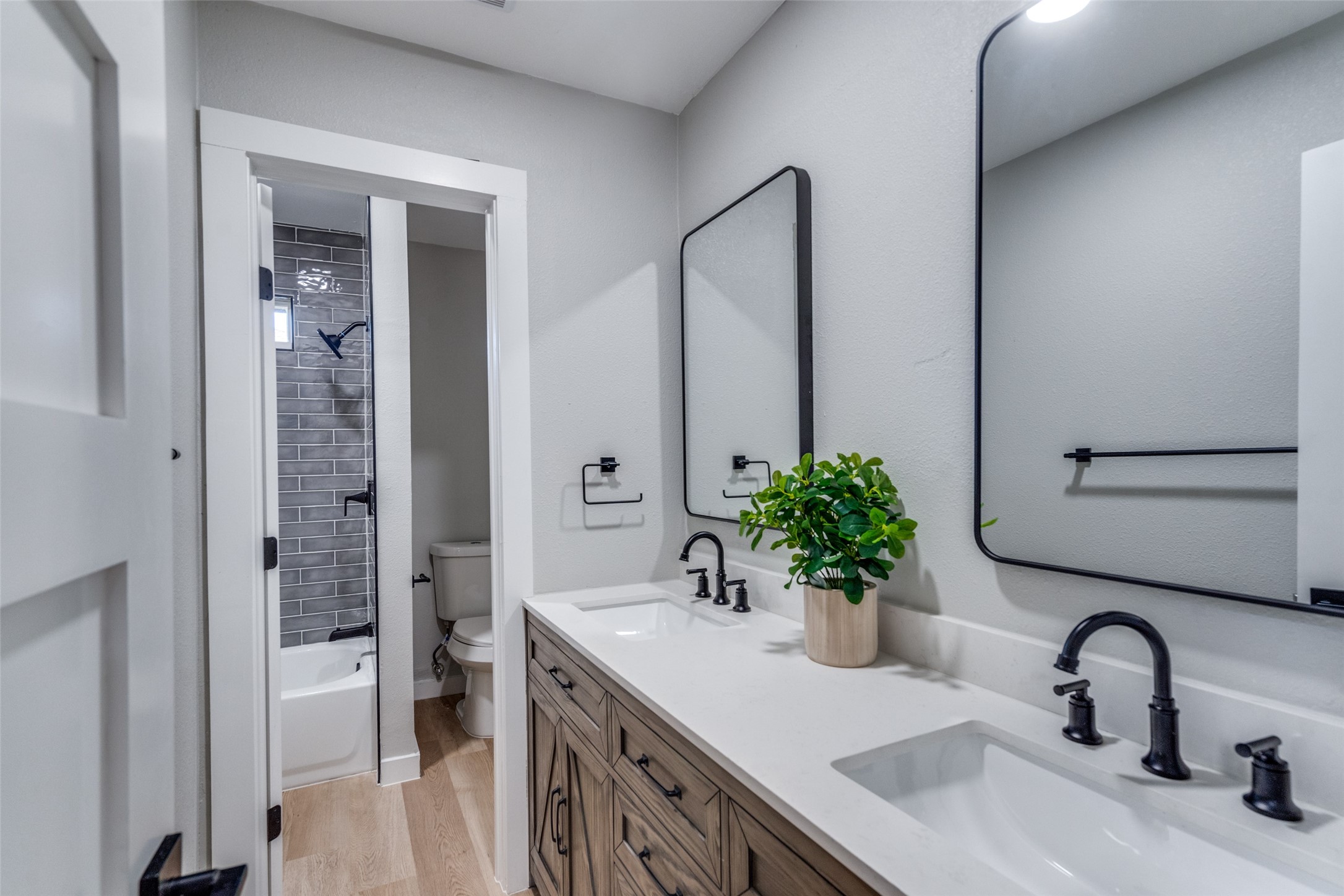 2625 Mollimar Drive Plano TX 75075