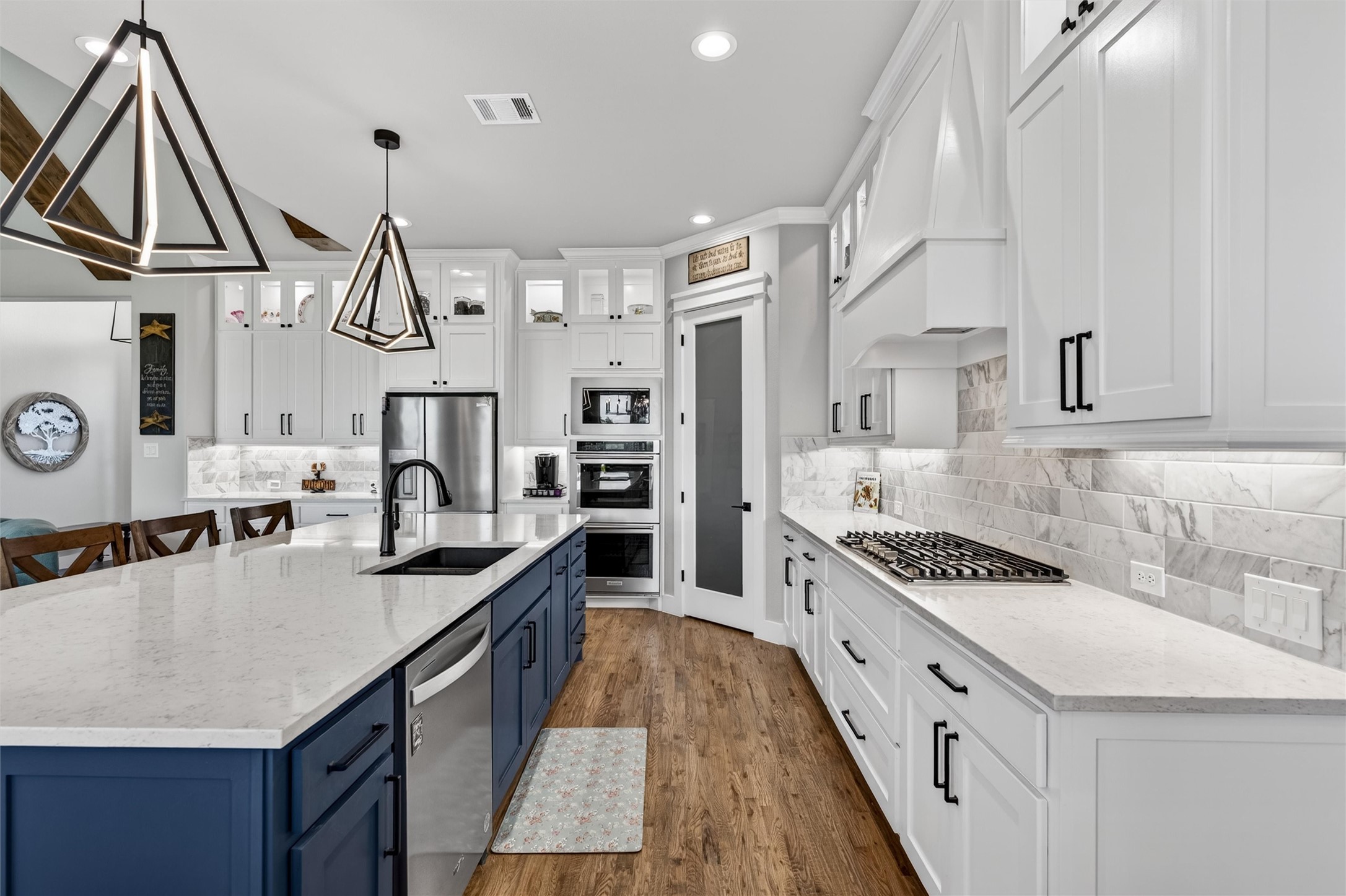 410 Dove Meadow Trail Waxahachie TX 75167