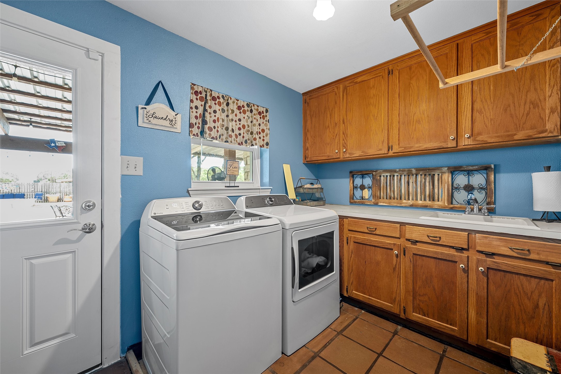 1010 Chapman Road Crawford TX 76638