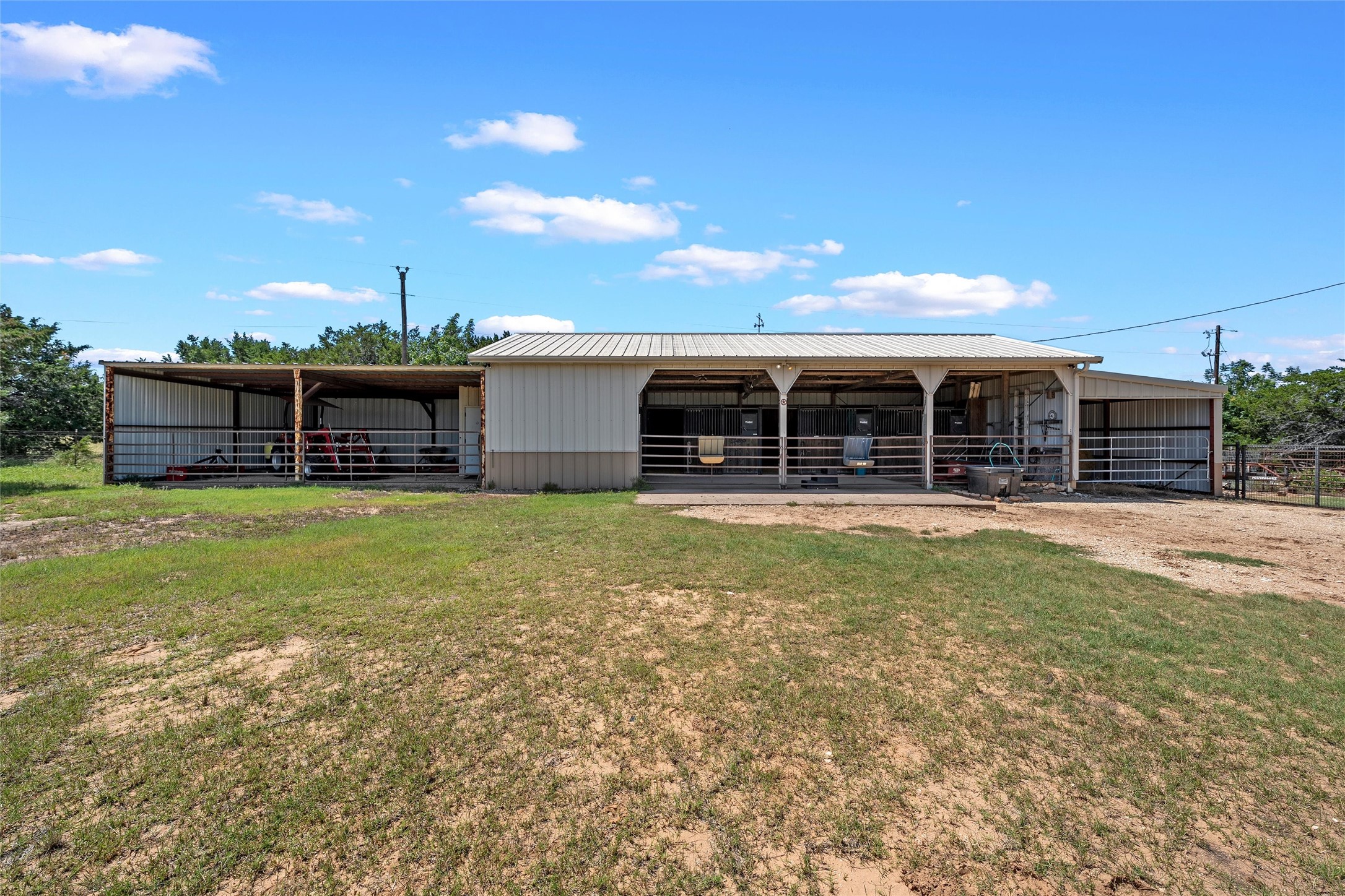 1010 Chapman Road Crawford TX 76638