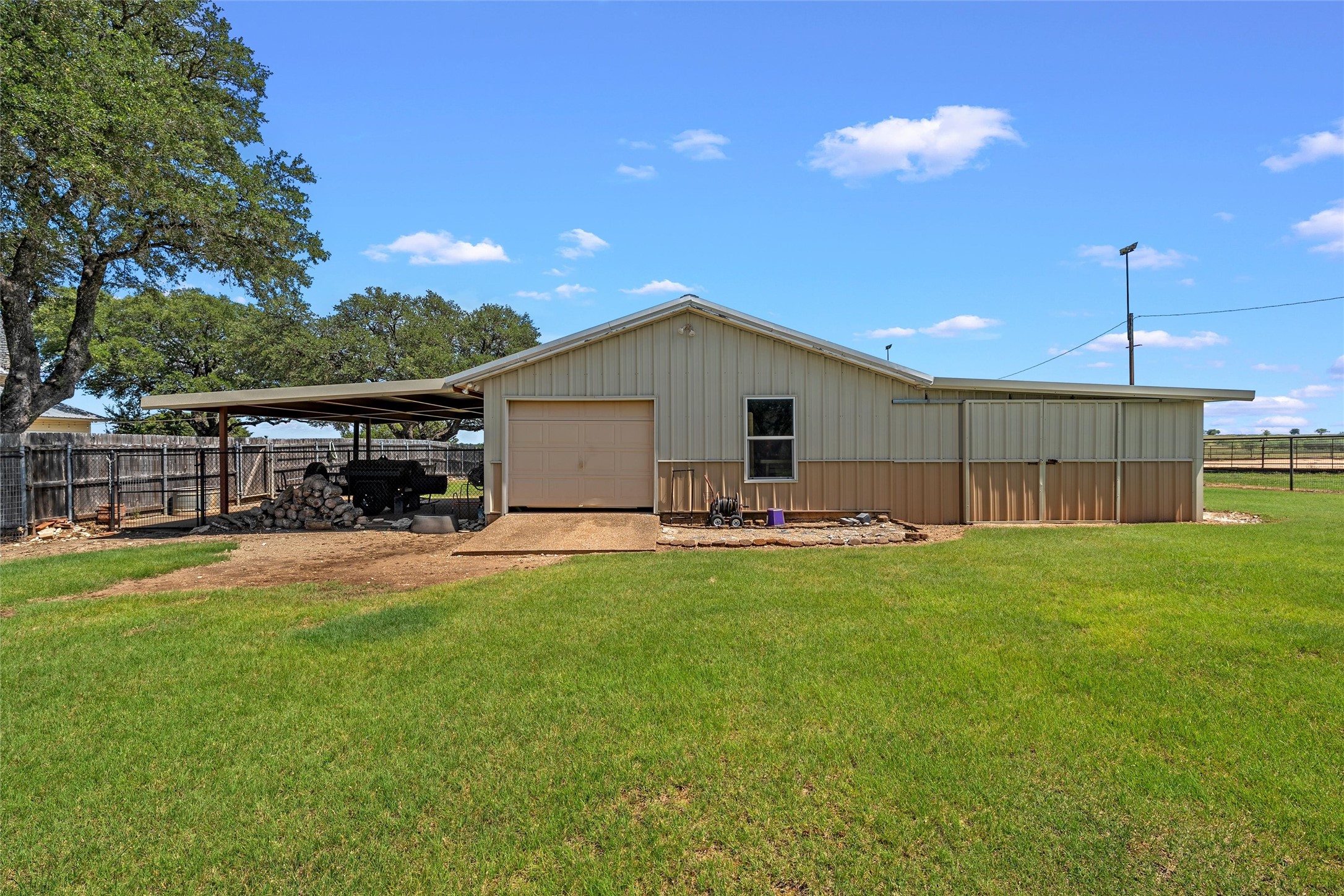 1010 Chapman Road Crawford TX 76638