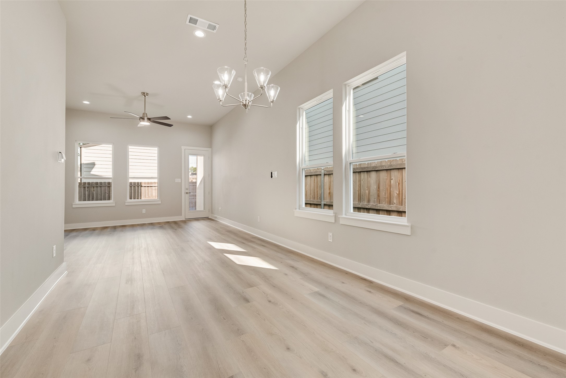 2341 Scott Street Dallas TX 75215