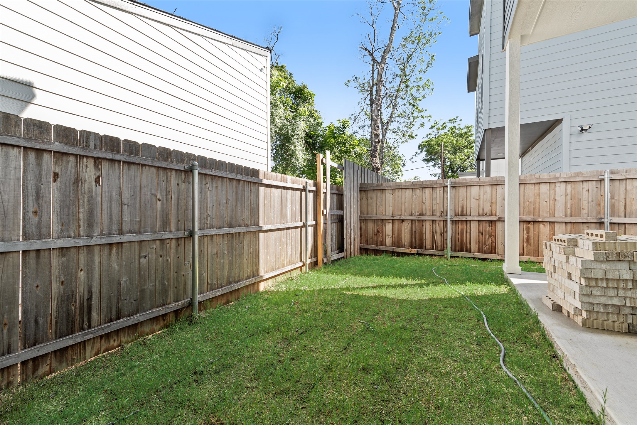 2341 Scott Street Dallas TX 75215