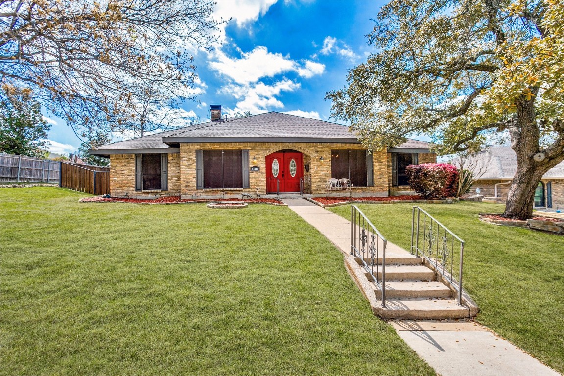 1405 Sun Valley Drive Garland TX 75043