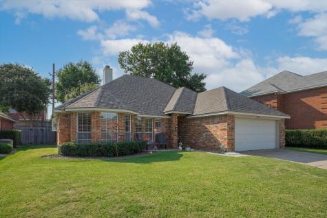 3009 Clairemont Lane Euless TX 76039