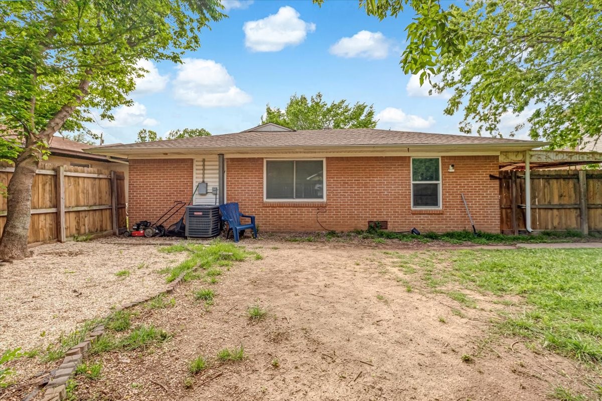 713 Bailey Street Denton TX 76205