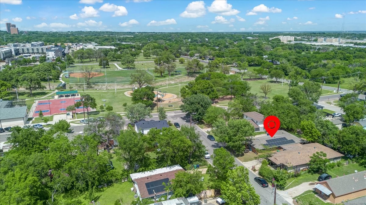 713 Bailey Street Denton TX 76205