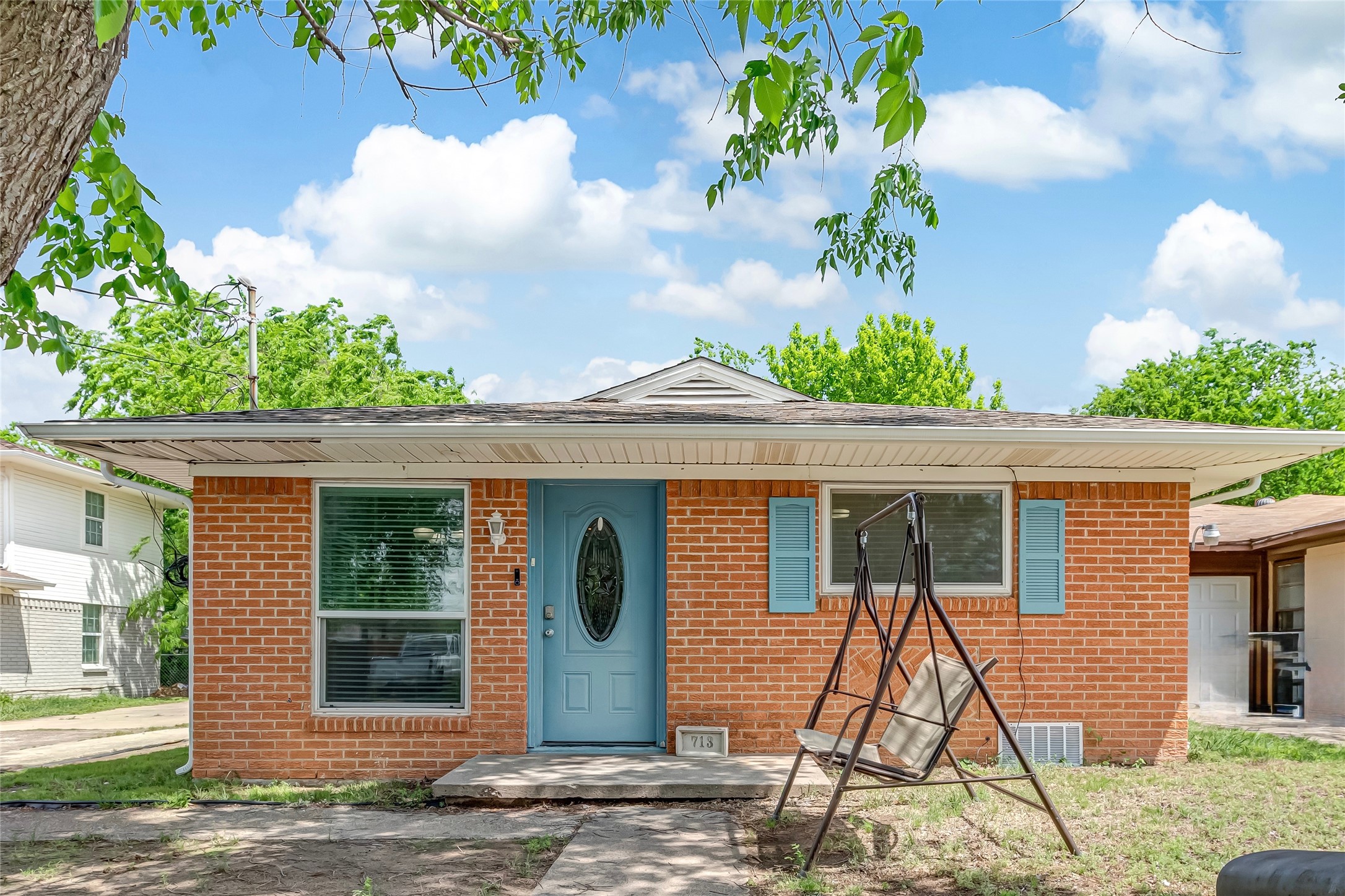 713 Bailey Street Denton TX 76205