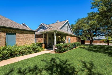 4147 Hollow Oak Drive Dallas TX 75287