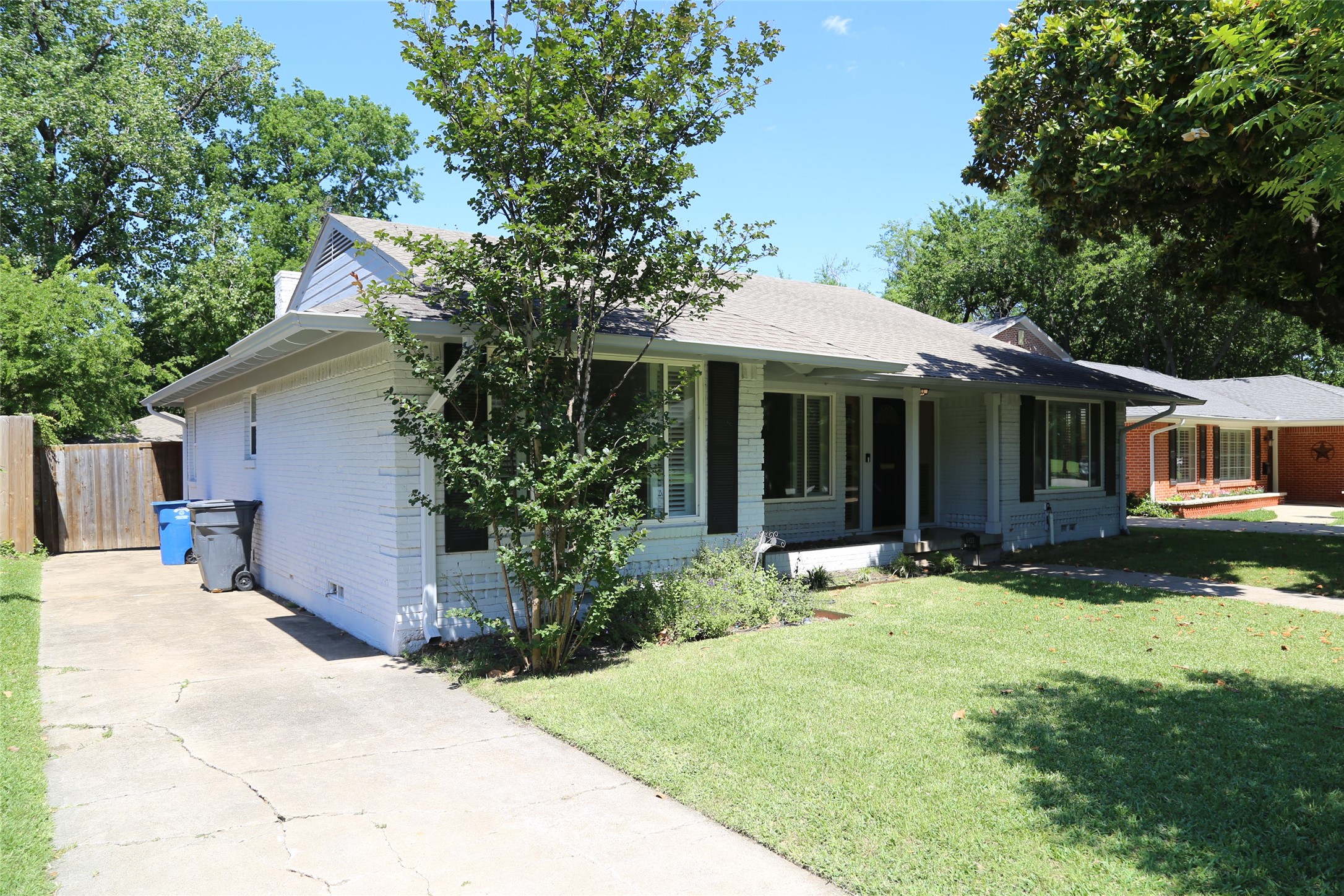6433 Danbury Lane Dallas TX 75214