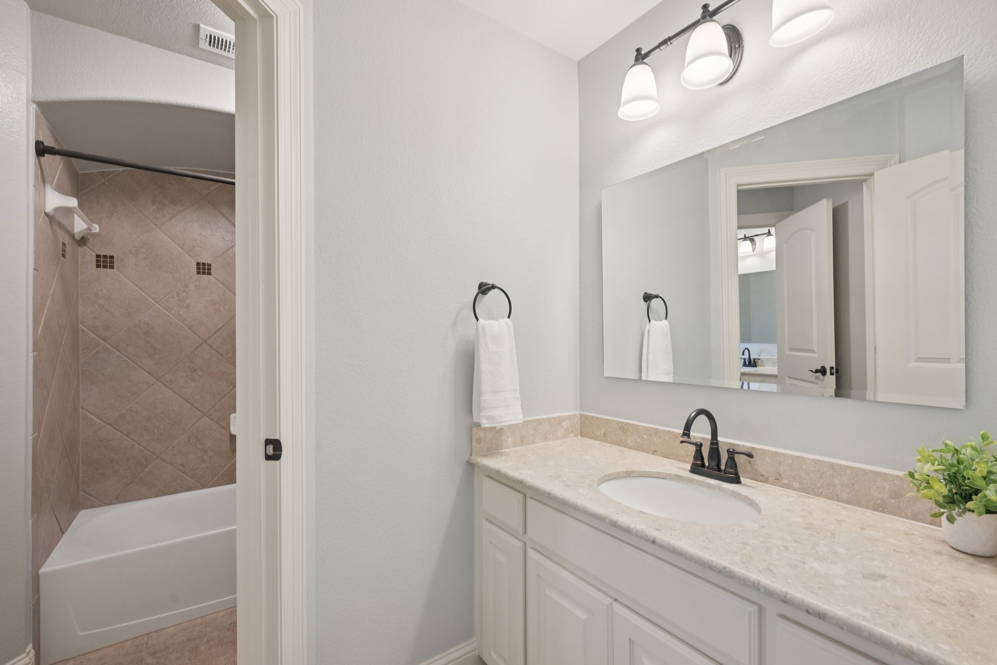 4158 Benchmark Lane Frisco TX 75034