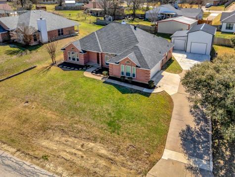 806 Country Club Drive Joshua TX 76058