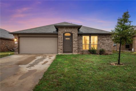 2913 Risinger Road Lorena TX 76655