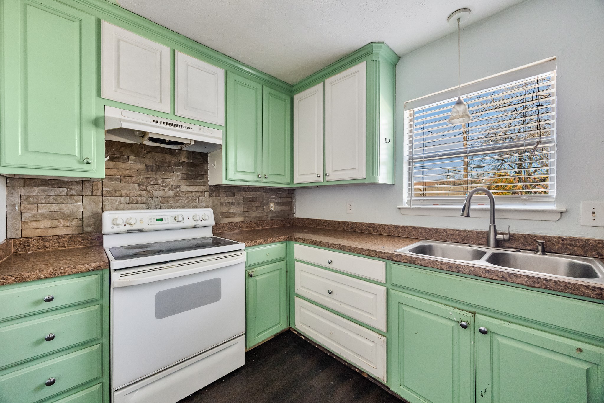 743 Price Drive Lewisville TX 75067