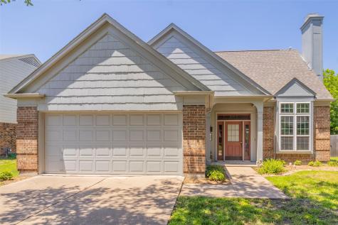 426 Newberry Street Grand Prairie TX 75052