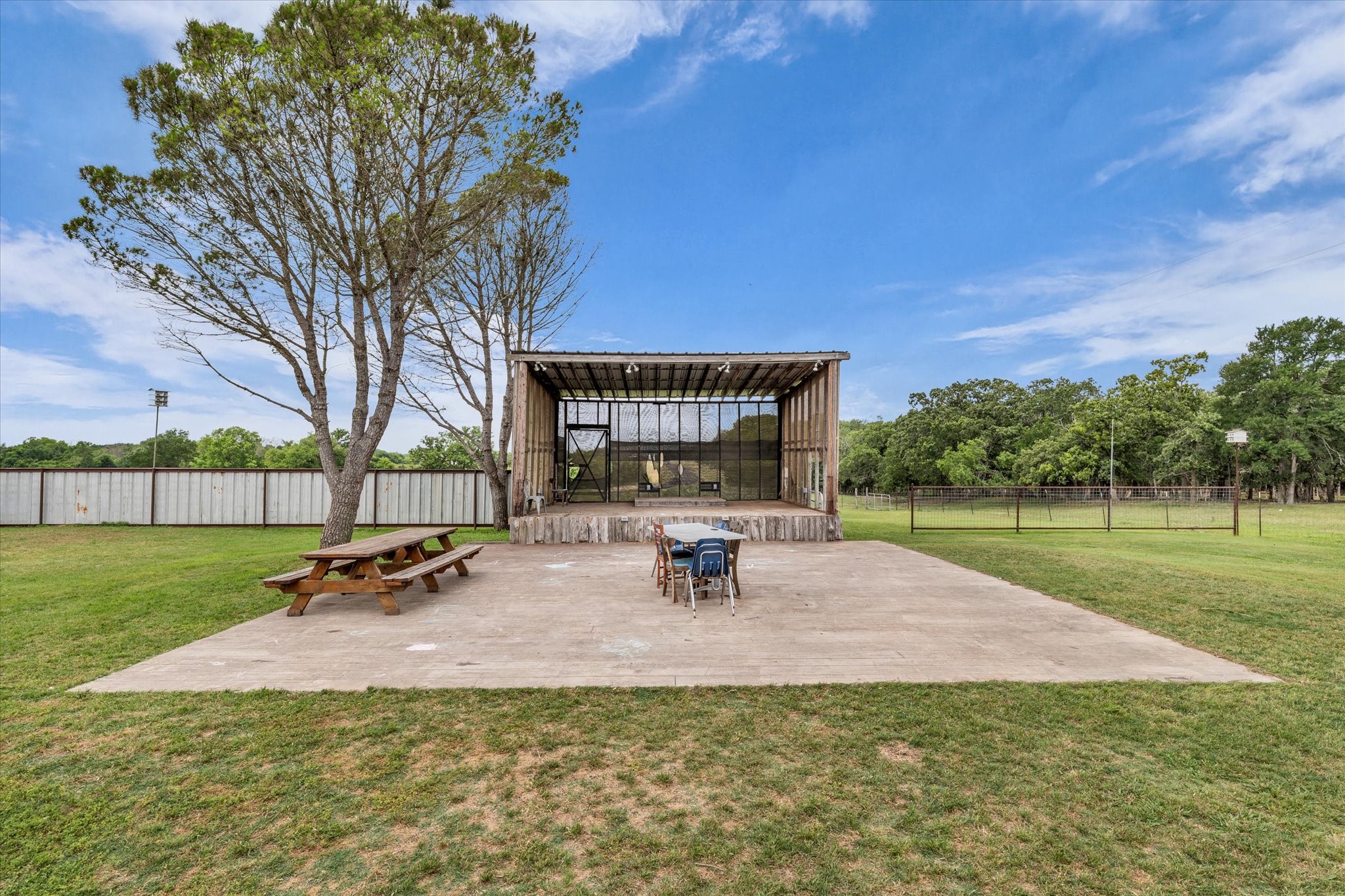 4553 Lake Felton Parkway Hallsburg TX 76705
