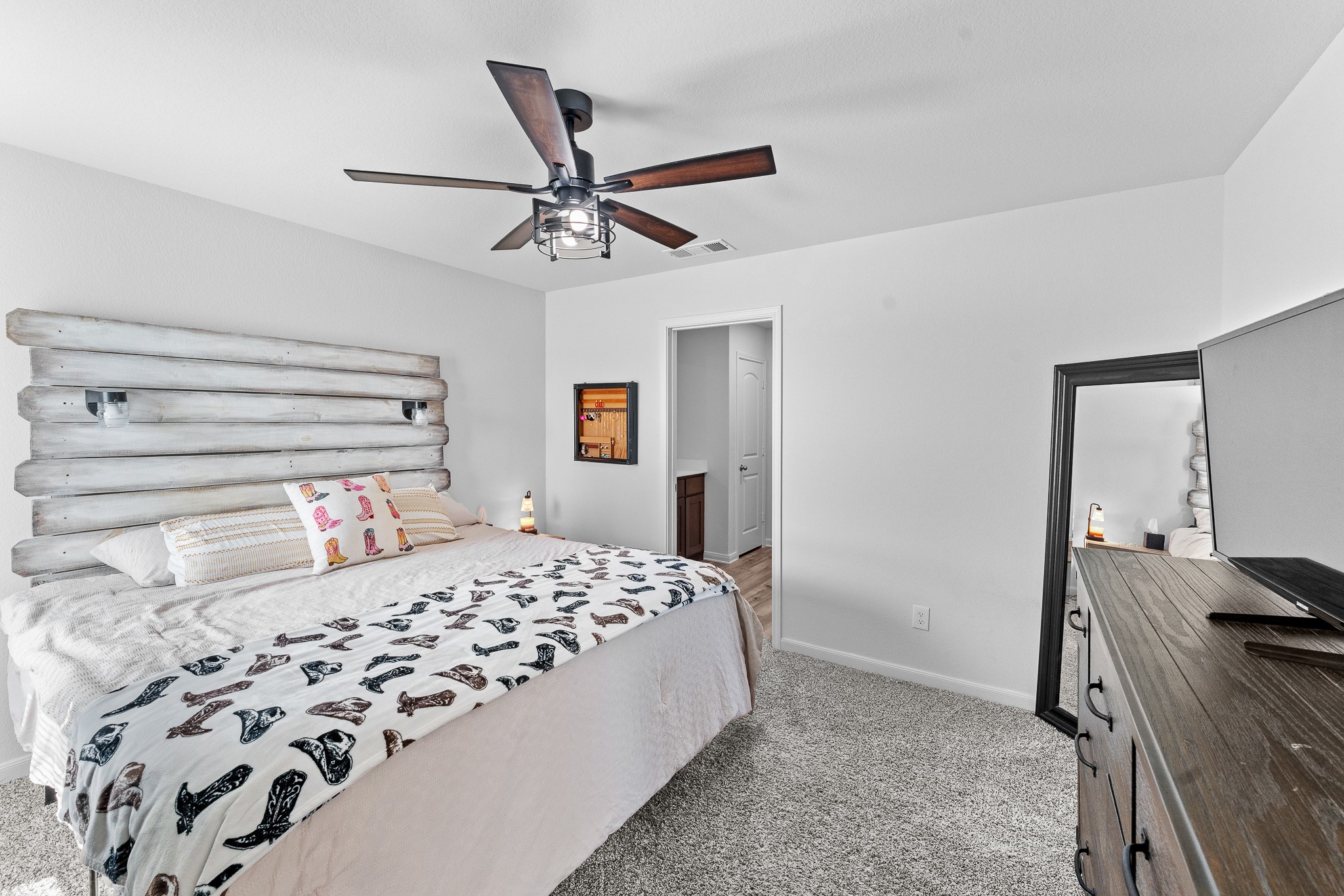 10841 Copper Hills Lane Fort Worth TX 76108
