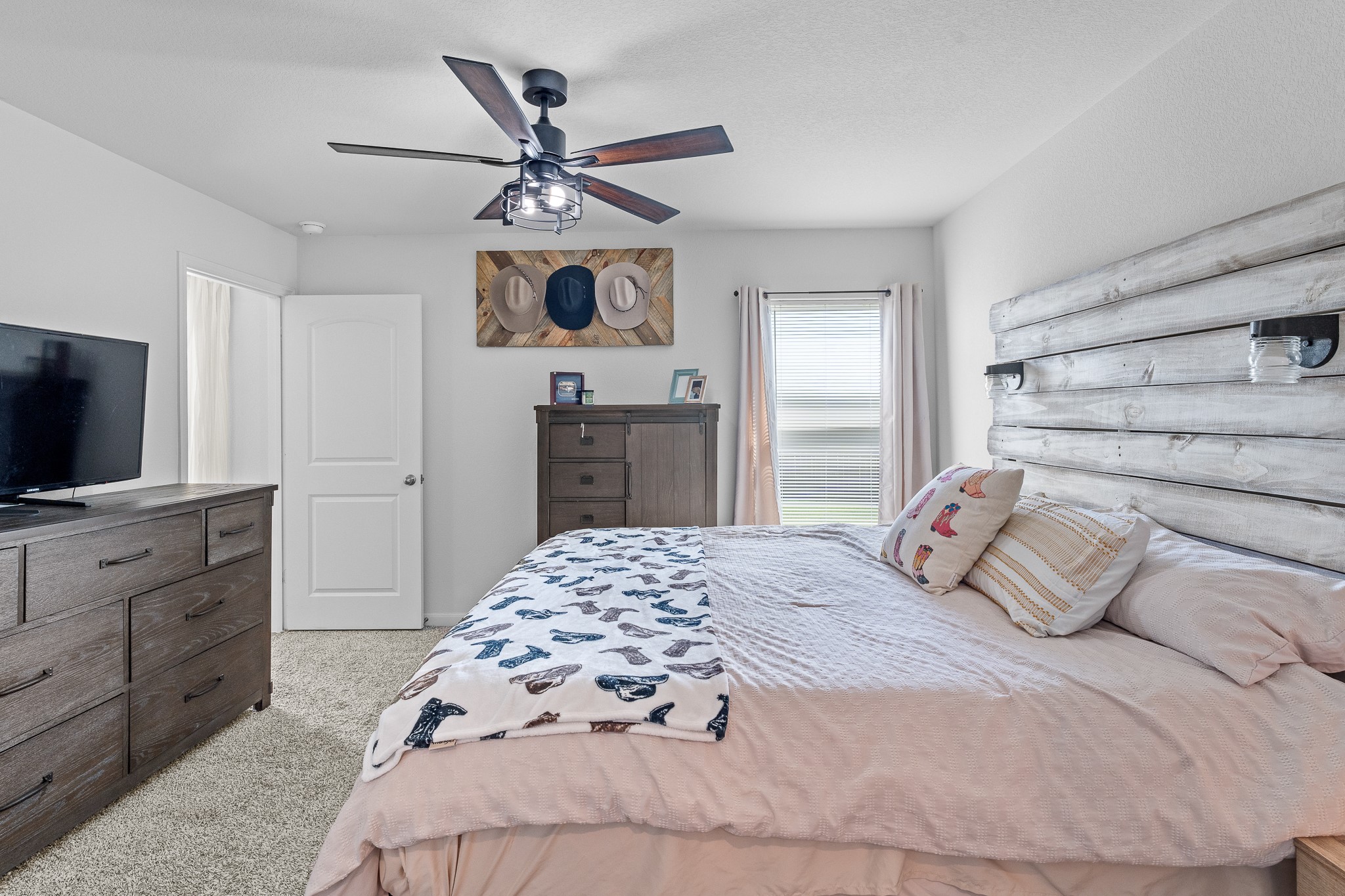 10841 Copper Hills Lane Fort Worth TX 76108